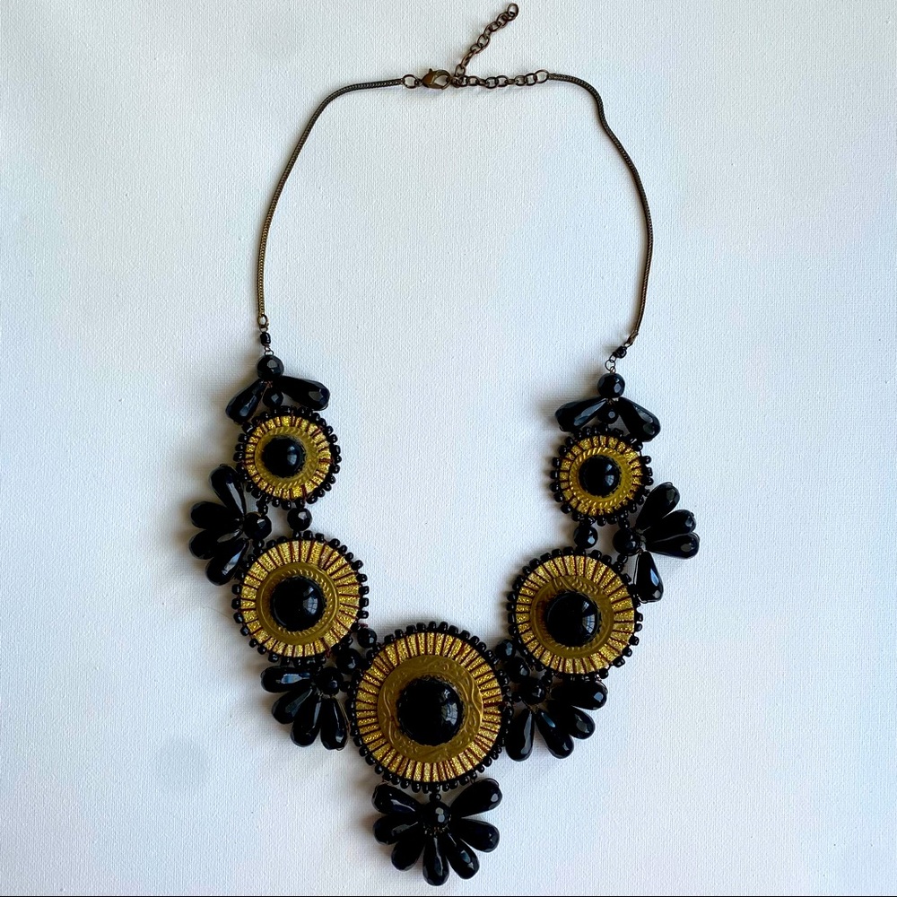 Francesca’s Collections Black Floral Statement Necklace